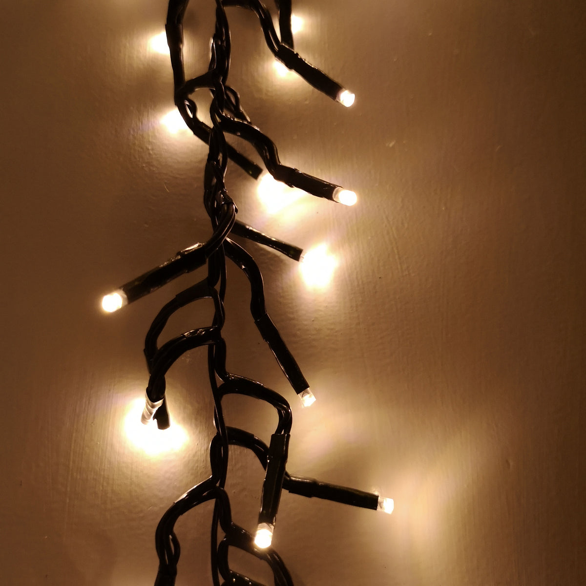 3000 LED 37.2m Premier Clusterbrights Indoor Outdoor Multifunction Mains Operated Christmas Cluster Lights with Timer in Vintage Gold