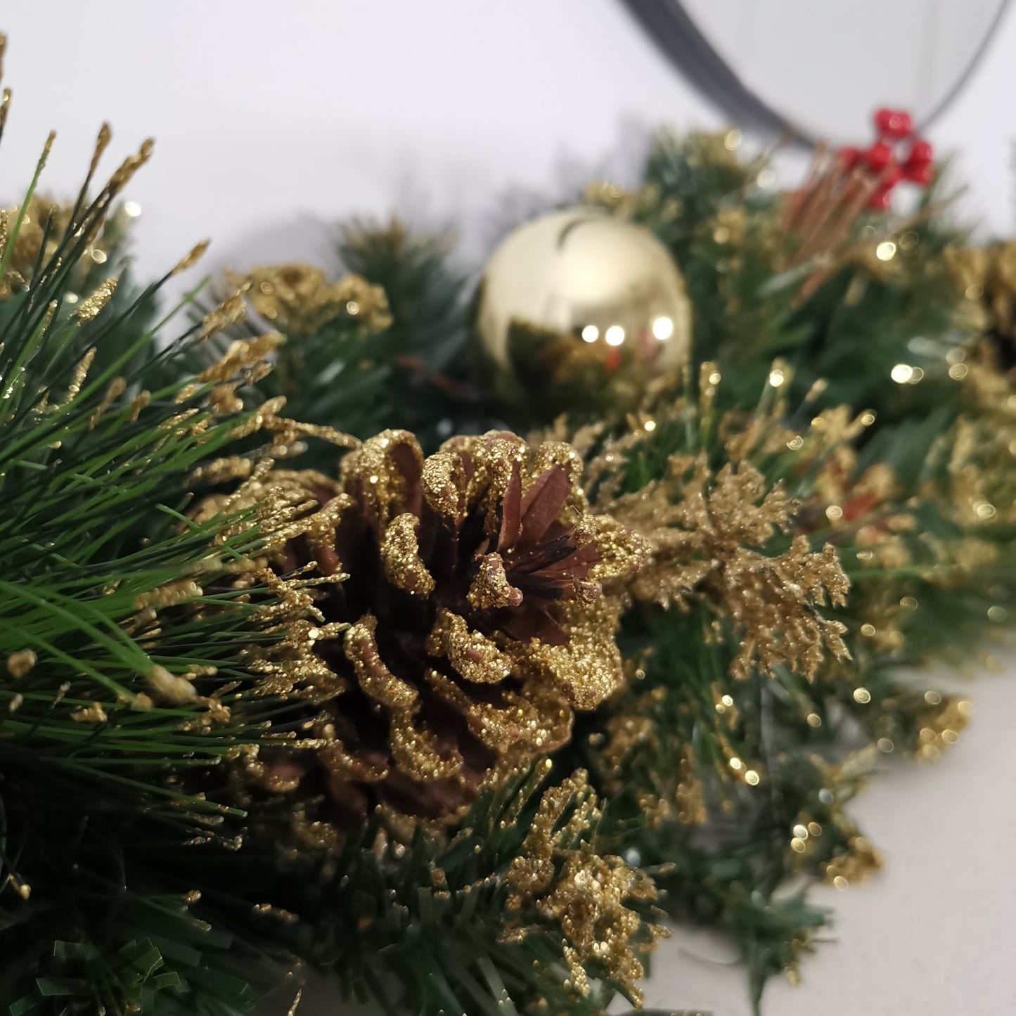 180cm (6ft) Premier Gold Dressed Christmas Garland With Berries Pinescones And Gold Baubles