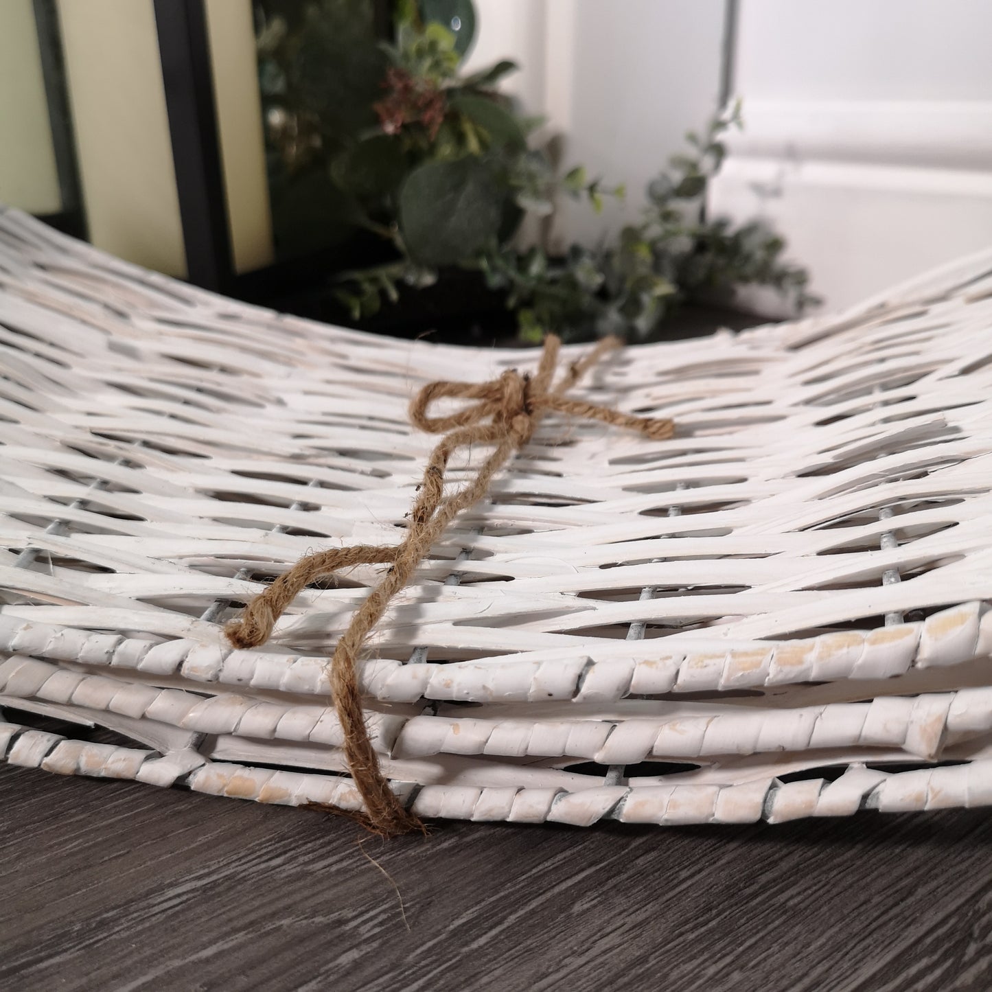 40/58cm Samuel Alexander KD Willow Christmas Tree Skirt Wicker Rattan- Medium White Wash