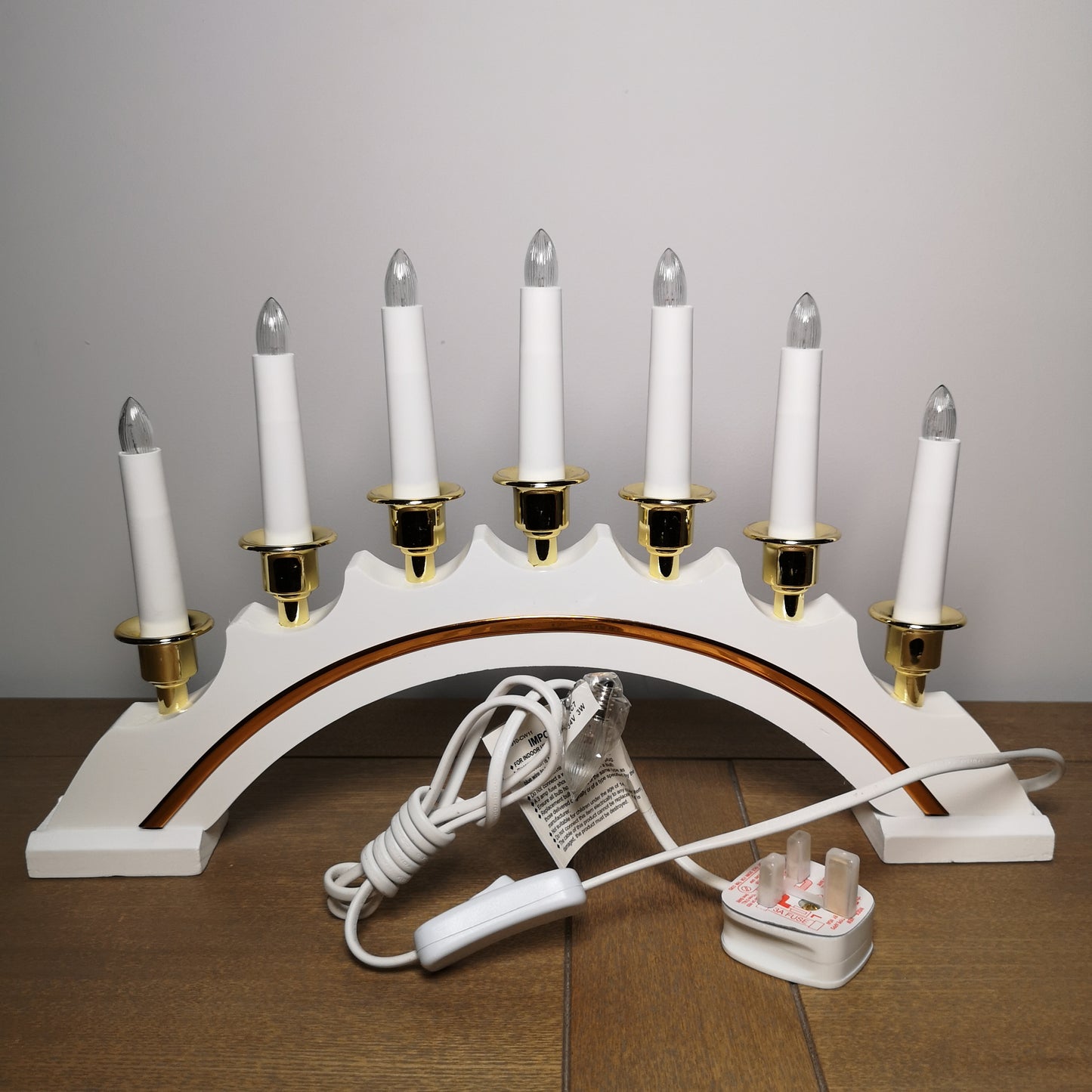 42cm Premier Christmas Candlebridge with 7 Bulbs in White Mains Powered