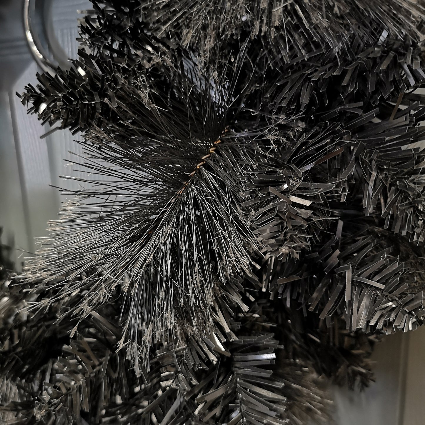 50cm Premier PVC Plain Black Tipped Artificial Christmas Halloween Wreath