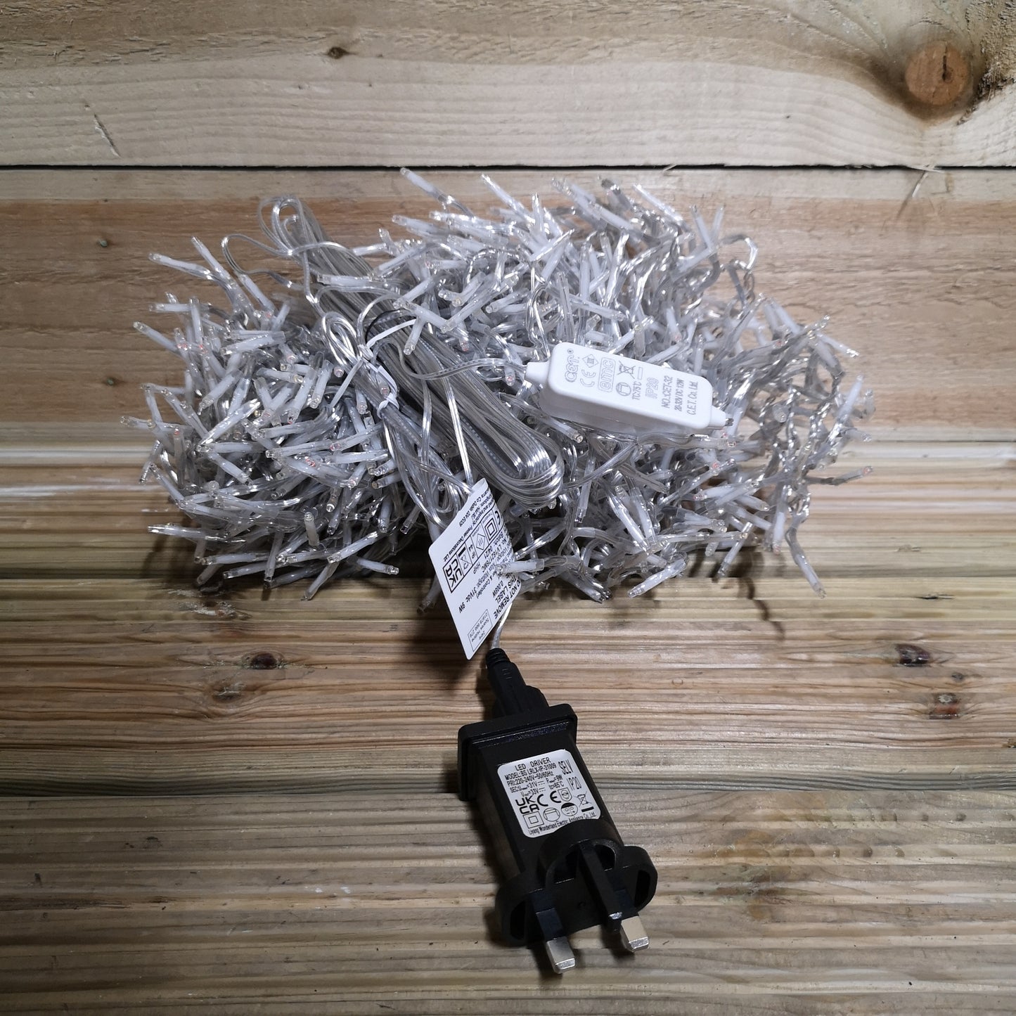 960 LED 12m Premier Cluster Indoor Outdoor Multi Function Mains Operated Christmas Lights with Timer on Clear Cable in Multicoloured