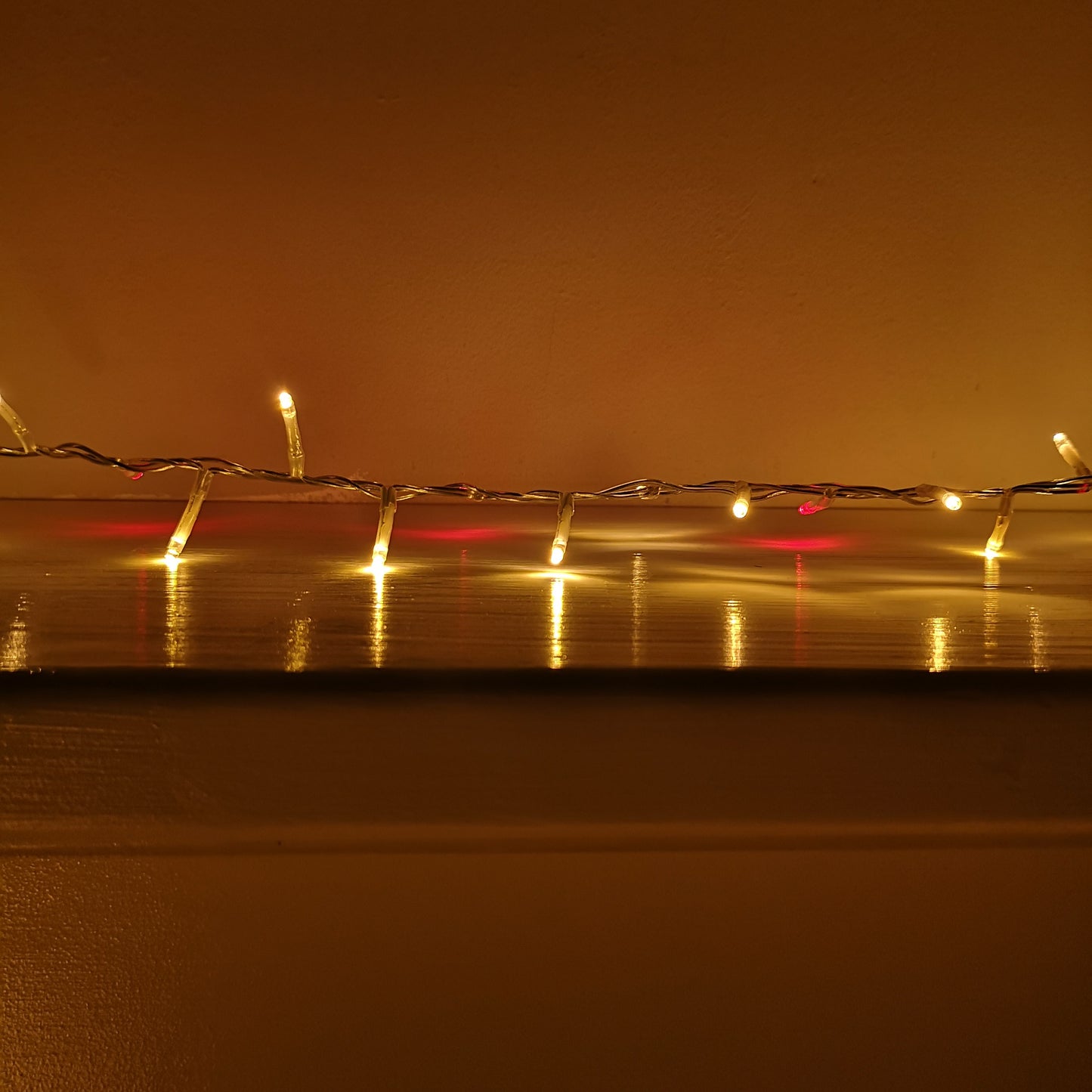 1000 LED 25m Indoor Outdoor Christmas Multi Function Mains Operated String Lights with Timer & Clear Cable in Red & Vintage Gold