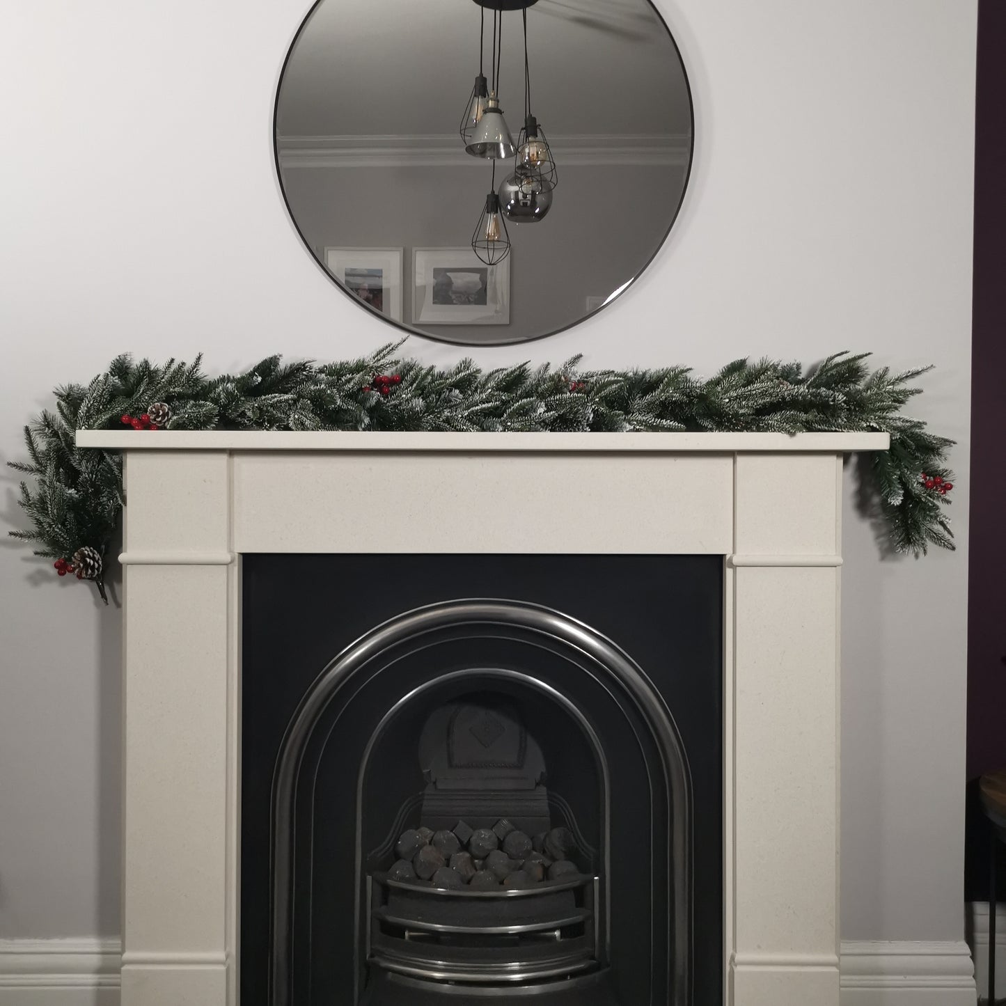 Premier 180cm (6ft) Festive New Jersey Christmas Garland PVC Tips With Berries And Cone