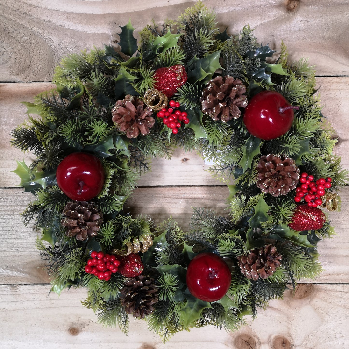 Premier 45cm Indoor / Outdoor Christmas Wreath Decoration - Red & Green