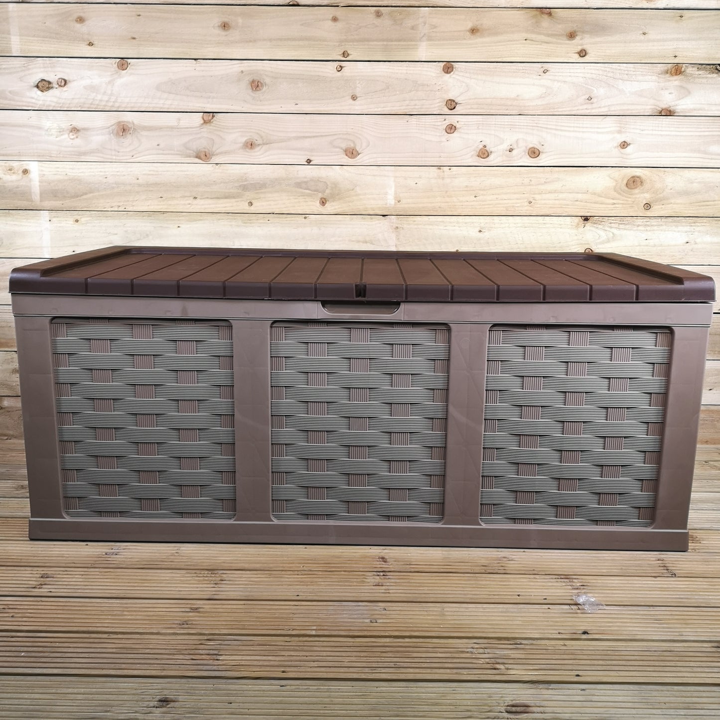 HUGE XXL 634 Litre Rattan Style Garden Cushion Storage Box - Sit on Lid – Brown