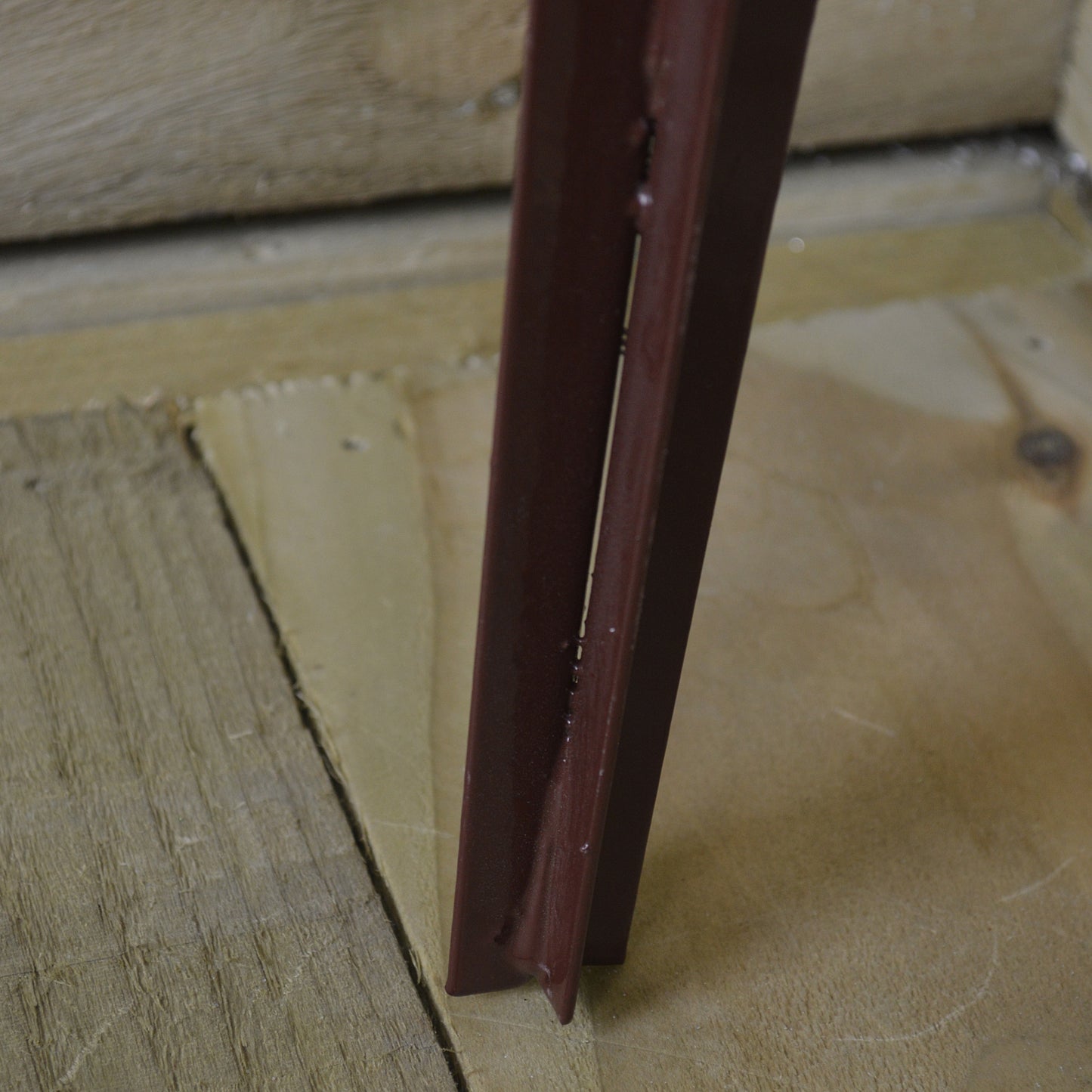 75mm x 75mm (3"x 3") Metal Garden Fence Post Holder & Spike