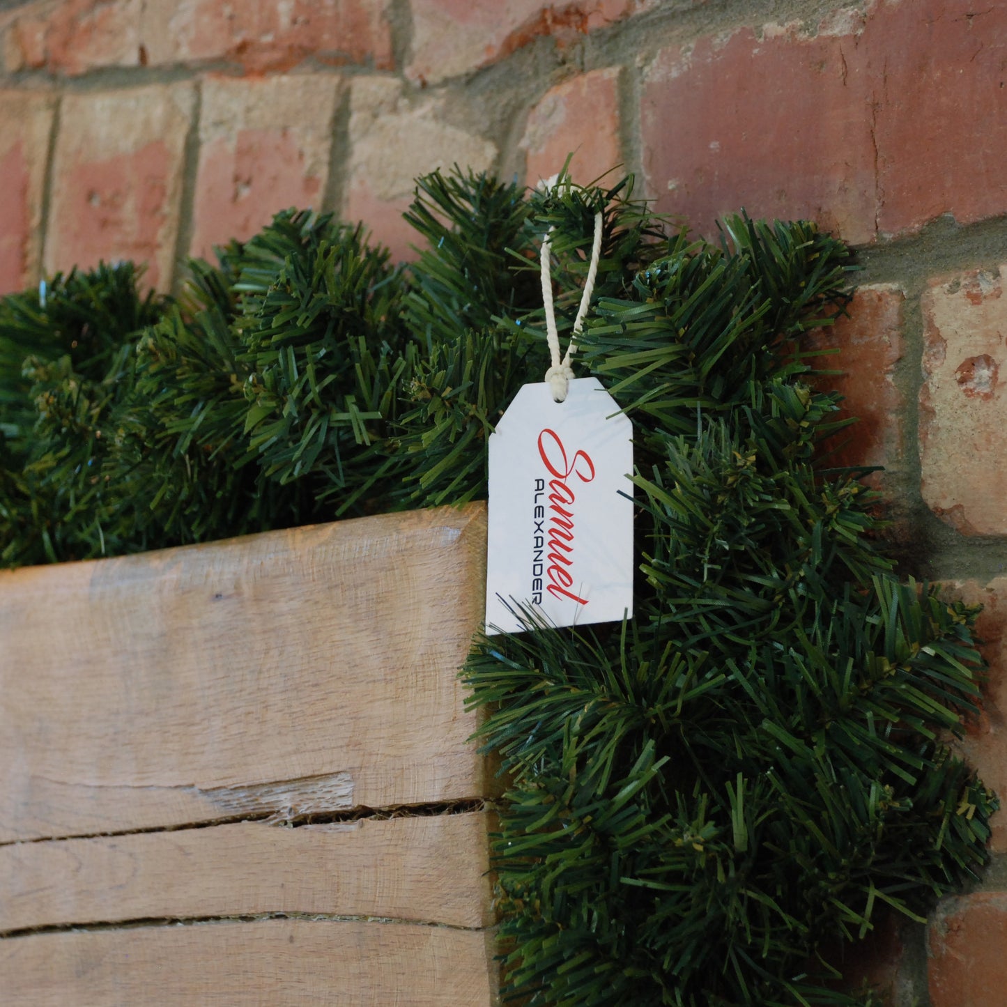 270cm (9ft) x 20cm Samuel Alexander Pine Christmas Garland Plain Green