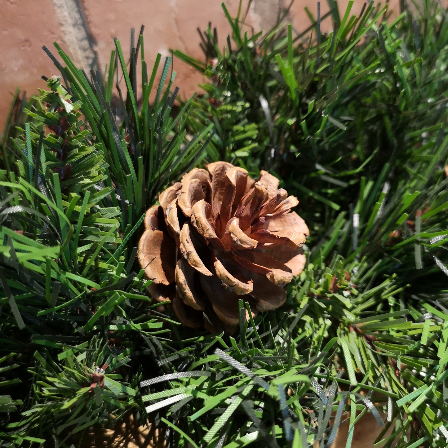 90cm Deluxe Snow Time Princess Green Garland Swag 108 Tips With 5 Pine Cones