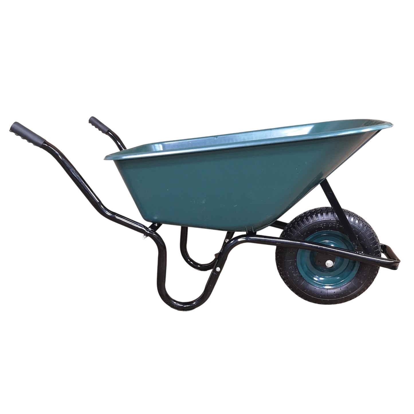 110 Litre 150kg Capacity Heavy Duty Outdoor Pneumatic Plastic Garden Wheelbarrow in Green