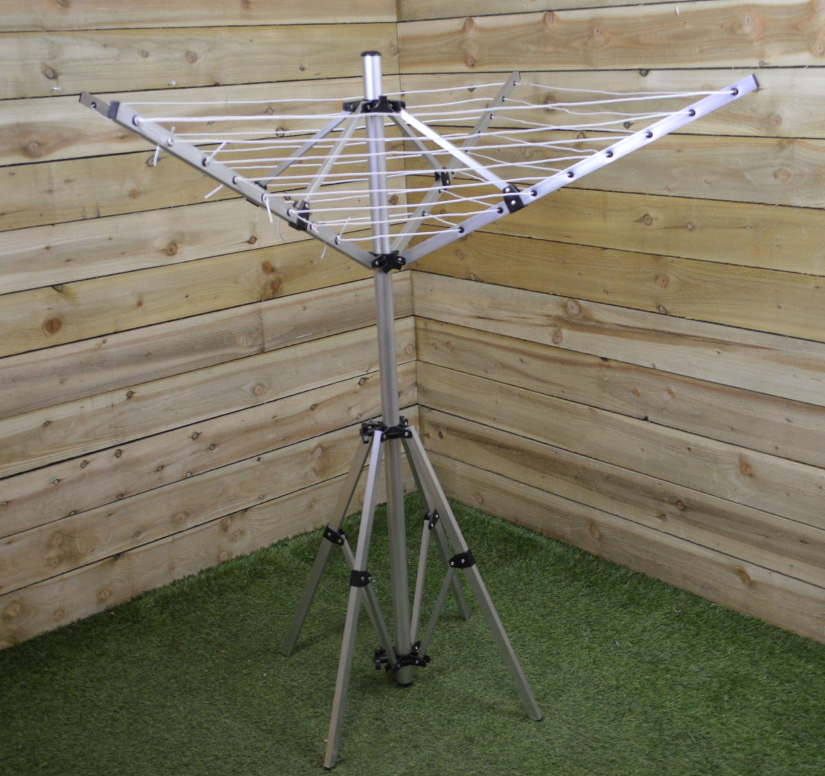 4 Arm Portable Aluminium Rotary Airer Clothes / Washing Line