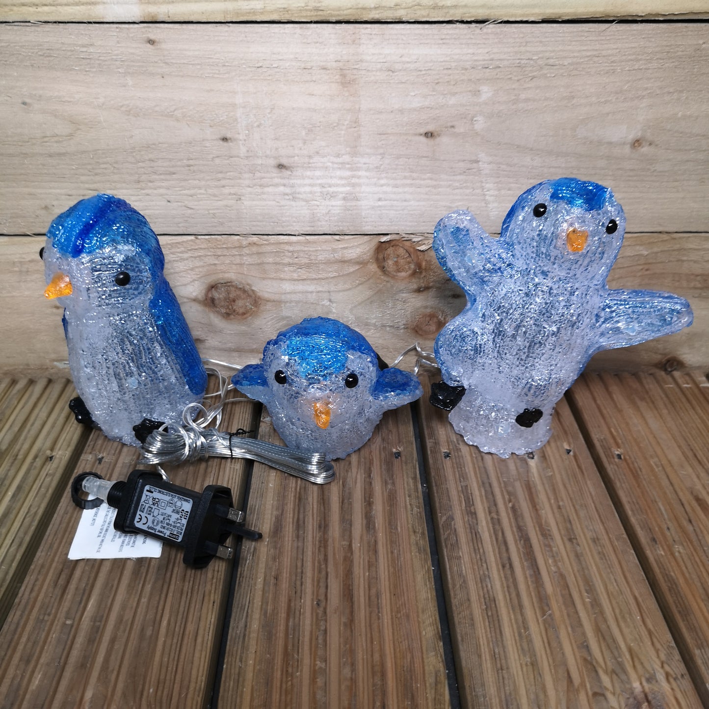 23cm Set of 3 Acrylic Ice White LED Penguins Indoor Outdoor Christmas Decoration