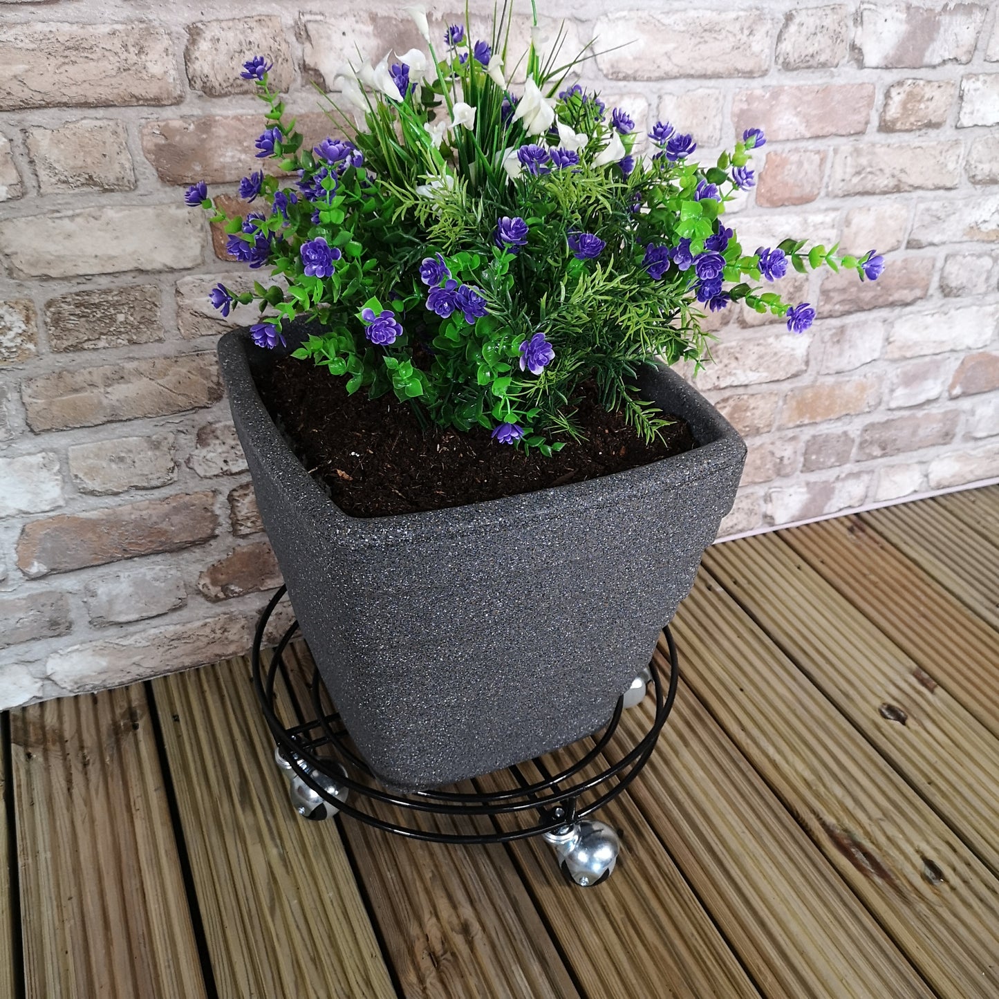 Tom Chambers Handcrafted Heavy Duty Round Black Metal Garden Patio Plant Flower Pot Stand Caddy Trolley on Strong Metal Castor Wheels 37cm