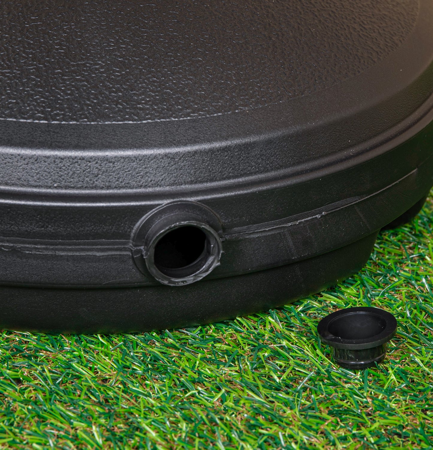 7Kg / 7 Litre Capacity Water Filled Garden Parasol Umbrella Base in Black