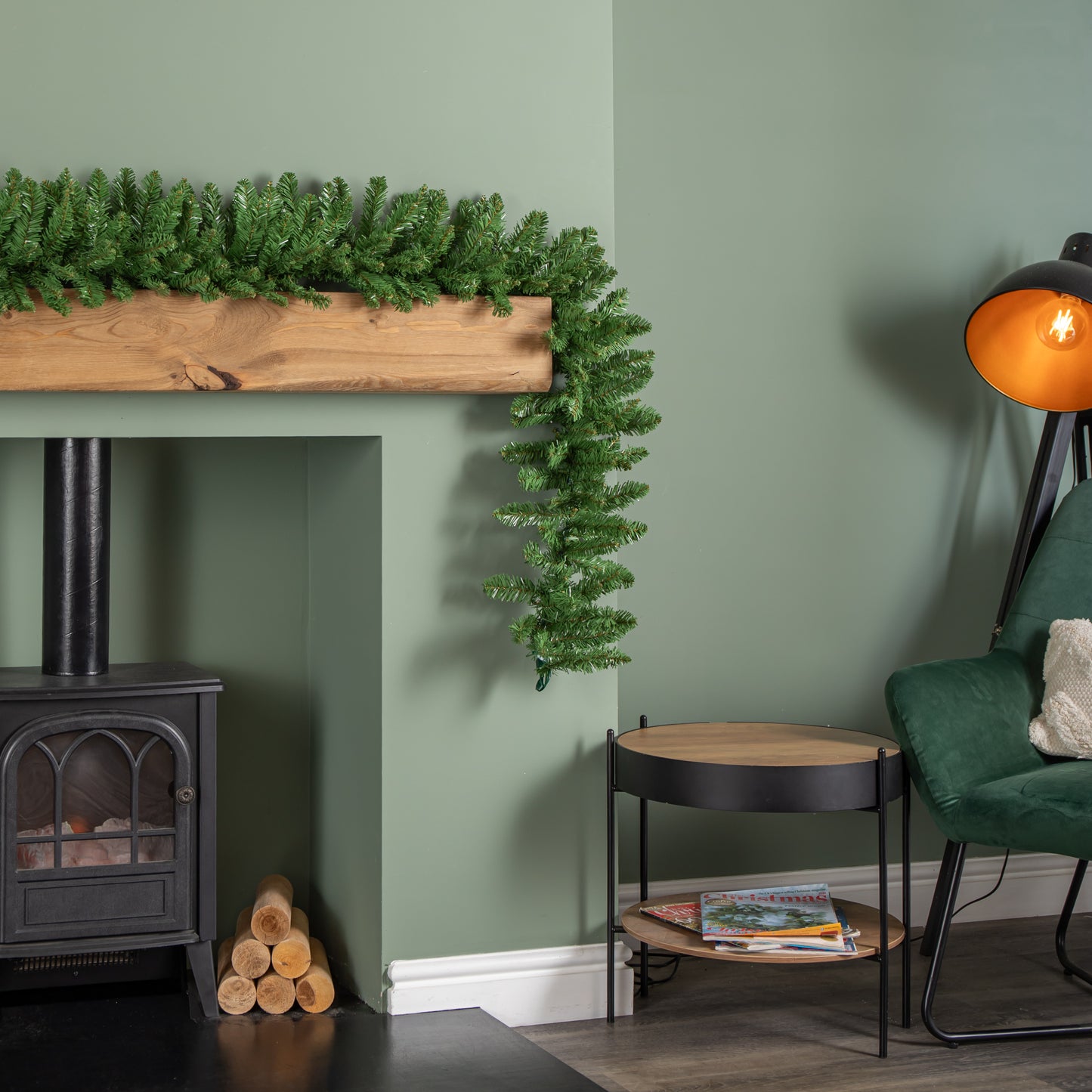 2.7m Plain Green Christmas Garland with 260 Bullet Tips