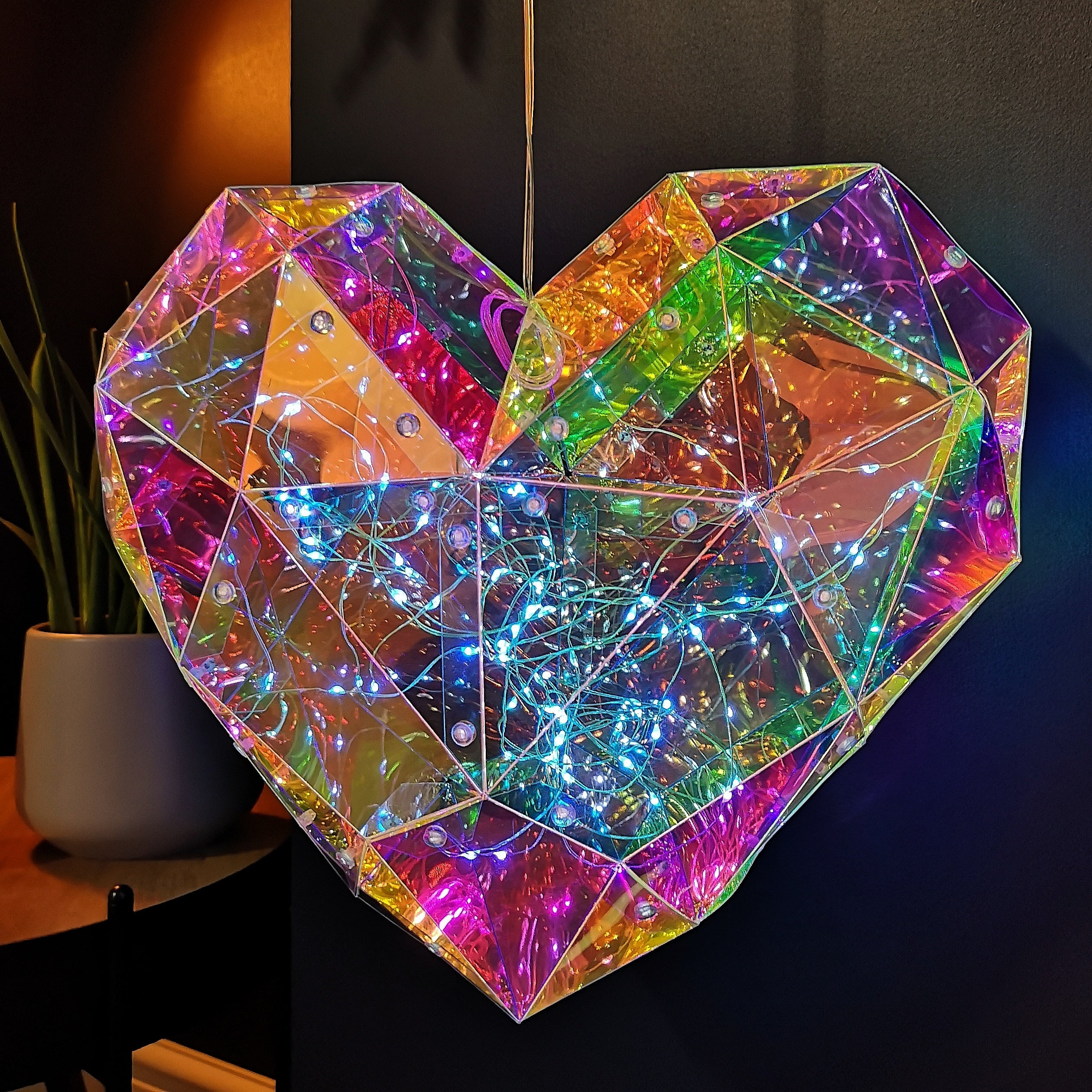 30cm Battery Operated Light up Hanging Christmas Dreamlight Heart with 100 White LEDs