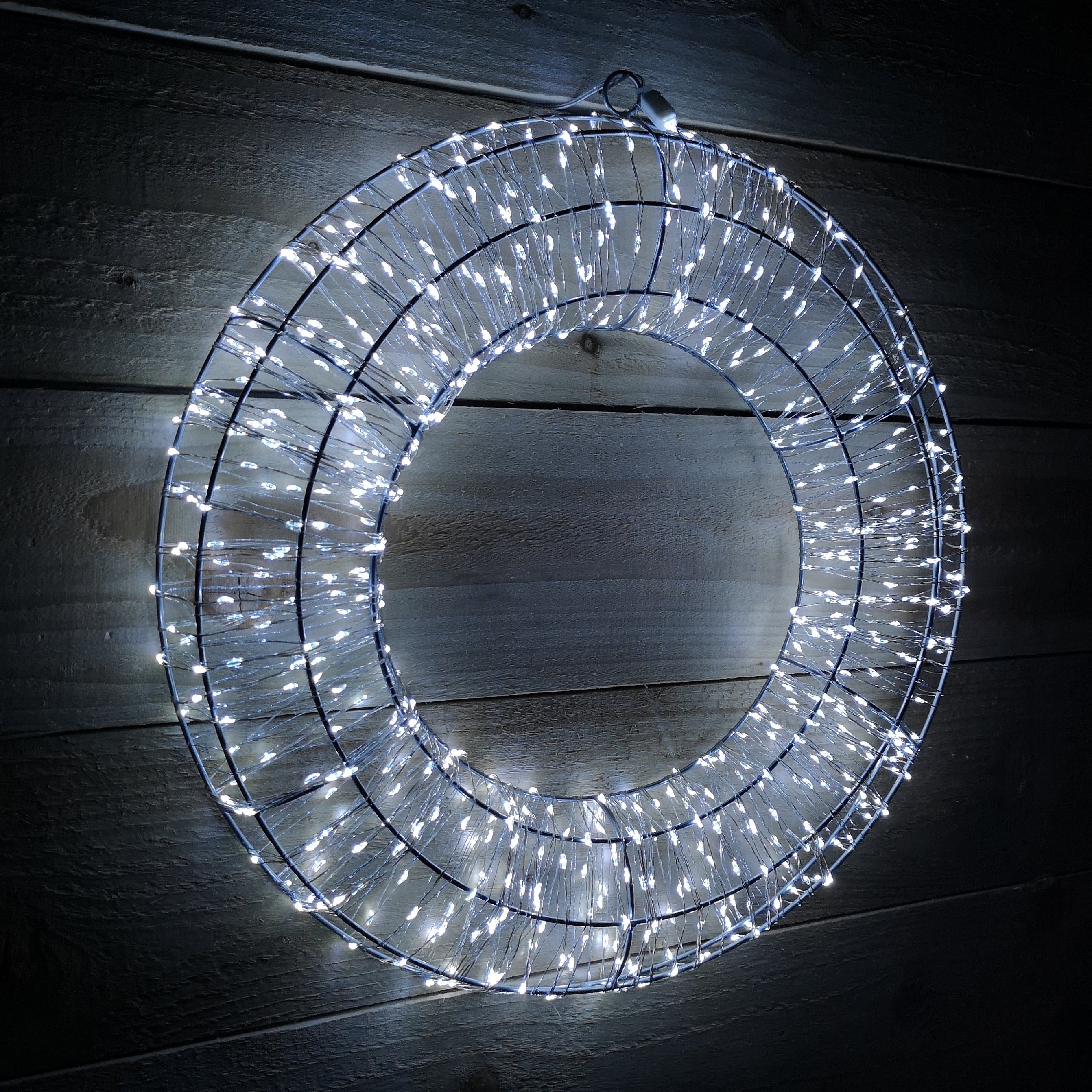 45cm Light up Silver Hanging Christmas Beaded Wreath with 600 White LEDs