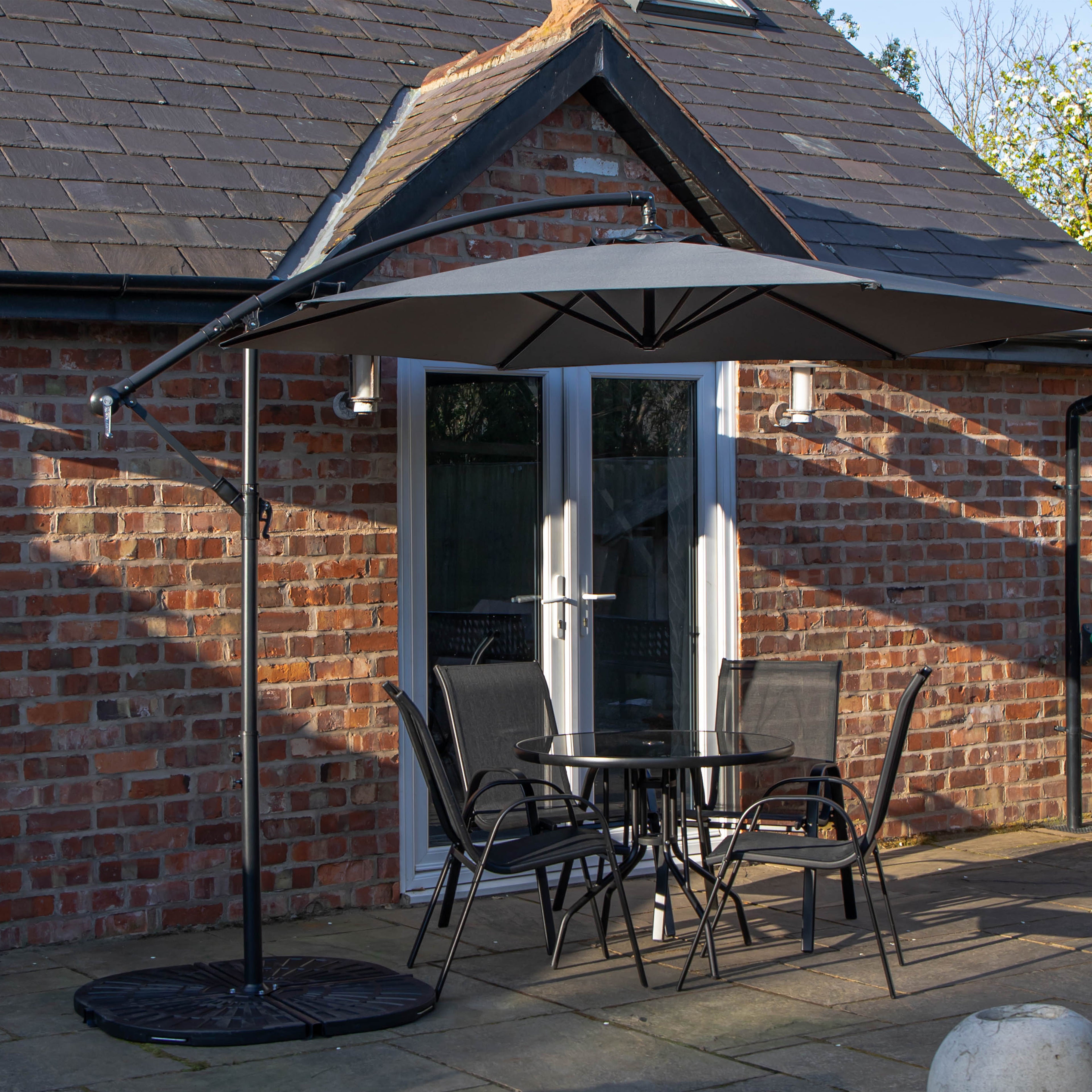 Outdoor 4 Person Round Glass Top Garden Dining Table Chairs With Grey Banana Parasol and Base