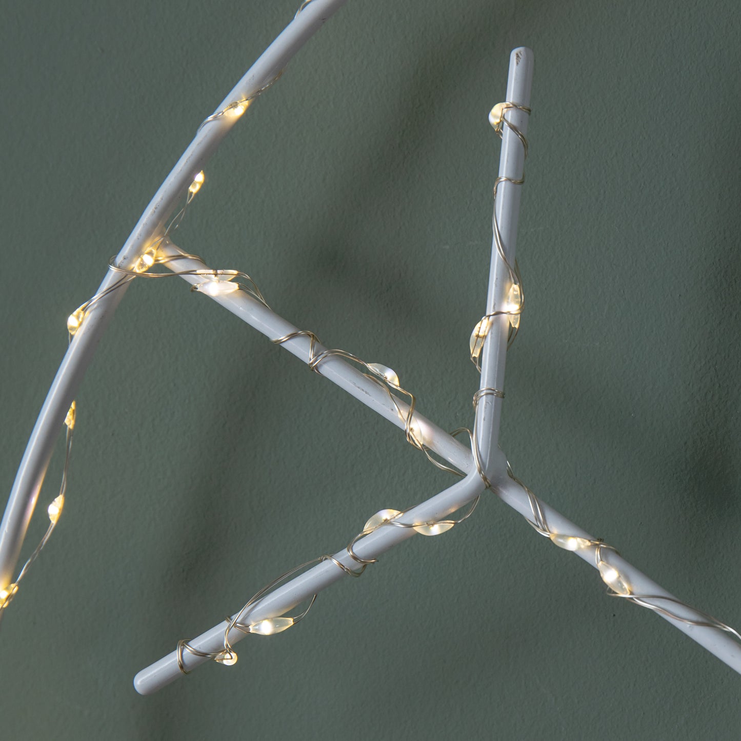 48cm x 38cm Light up Hanging Christmas Snowflake Bauble with 250 Warm White LEDs