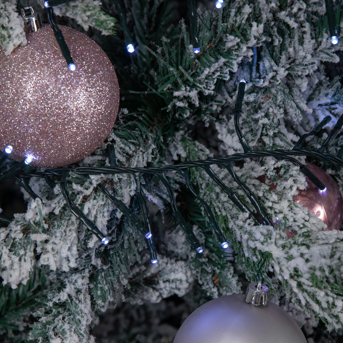 62.5m 5000 White LEDs Indoor Outdoor Cluster Christmas Lights with Timer