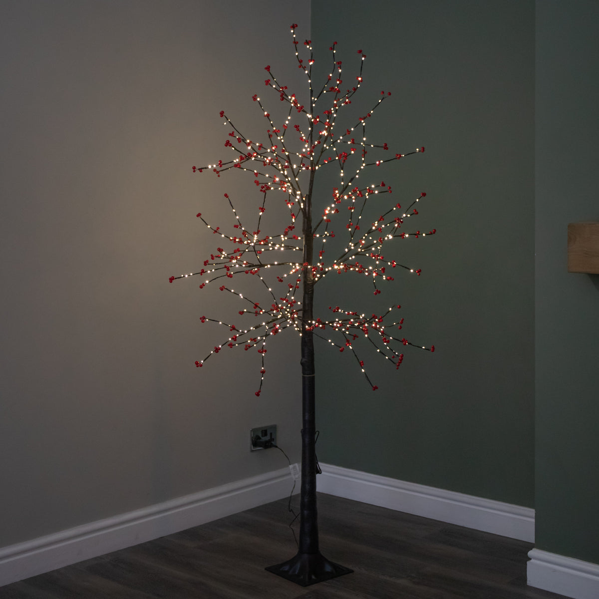 180cm 6ft Christmas Lit Black Twig Tree Red Berry 600 Warm White LED