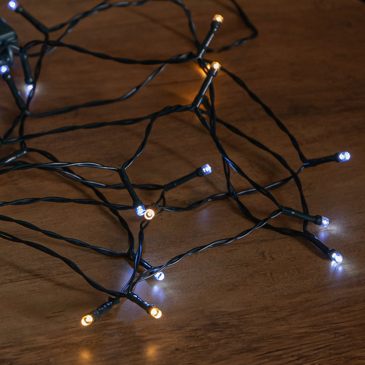 24 LED 2.3m Indoor Outdoor Christmas Multi Function Battery Operated String Lights with Timer in Cool & Warm White