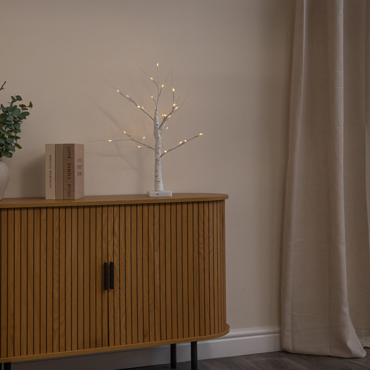 60cm Battery Powered Light Up Christmas Birch Tree with 24 Warm White LEDs