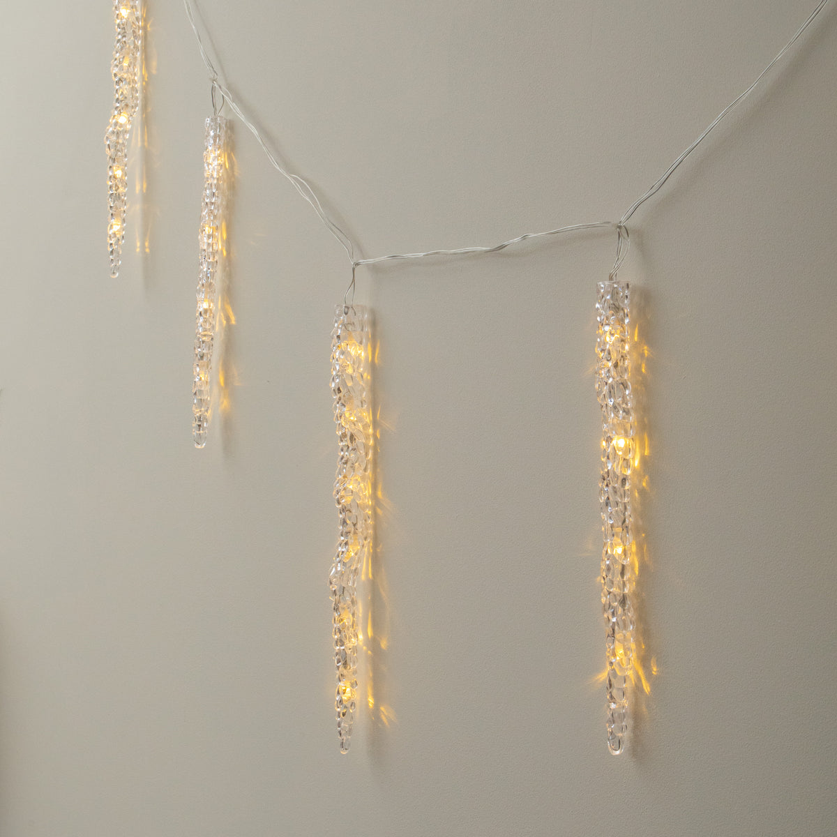 3.6m 12 Connectable Christmas Icicle Lights with 60 Multi-Action LEDs