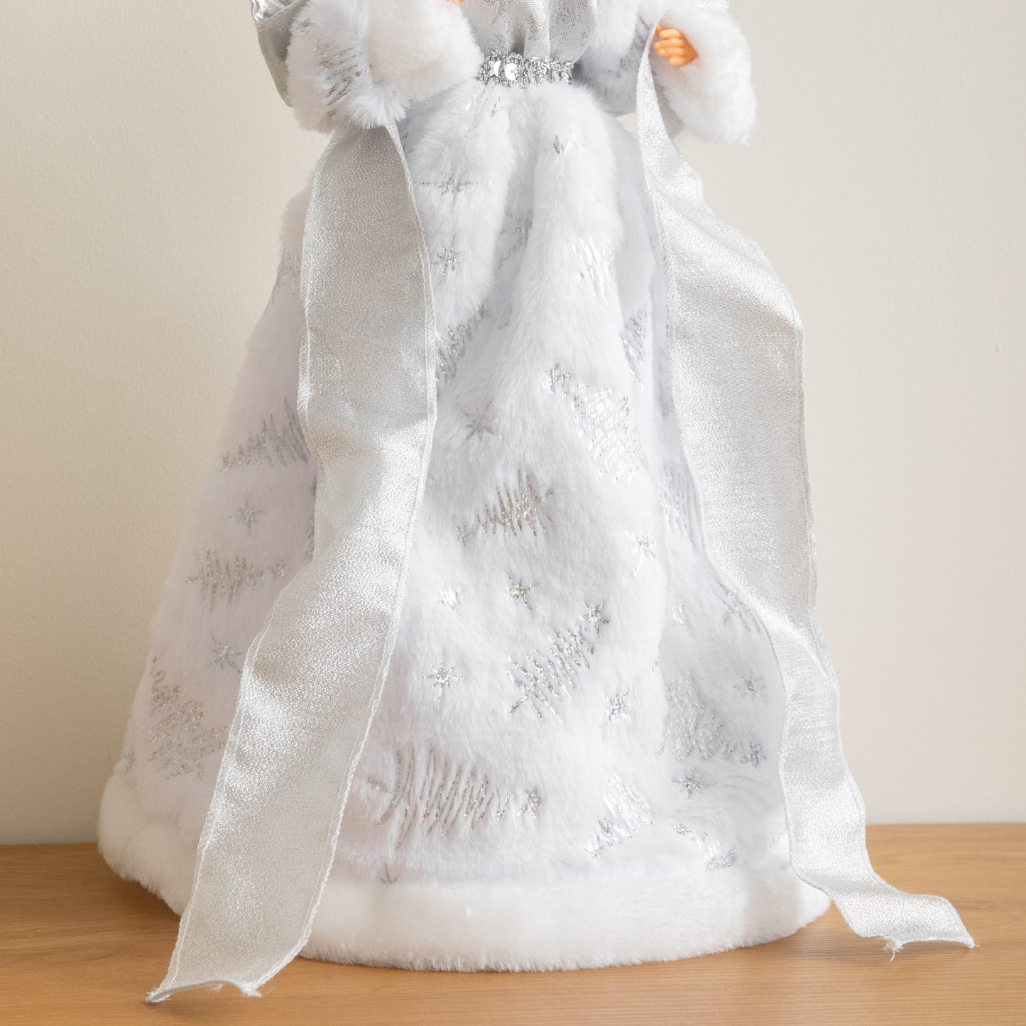 45cm Large White Christmas Angel with SIlver Wings Tree Topper