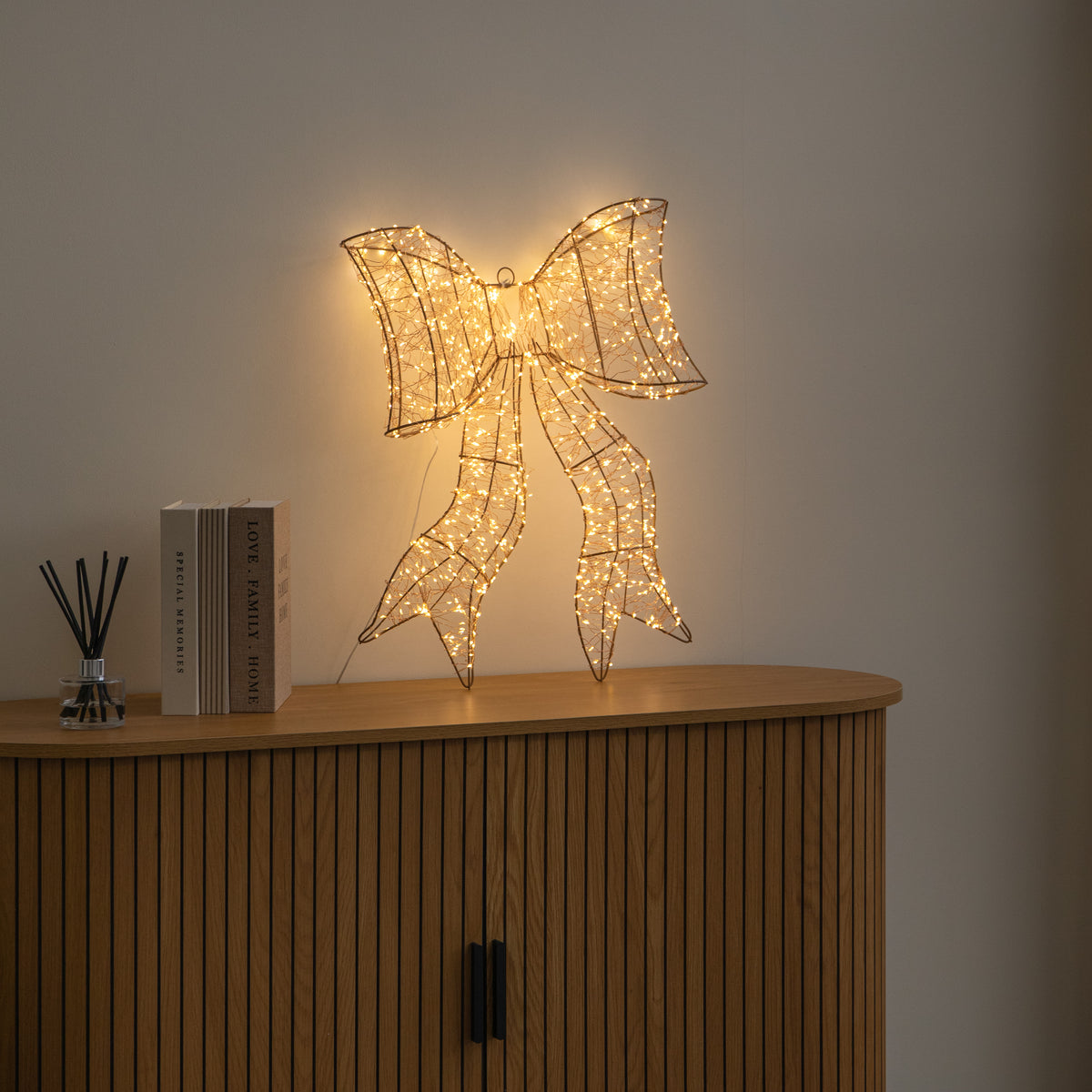 58cm Light up Christmas Galaxy Bow Light with 960 Warm White LEDs