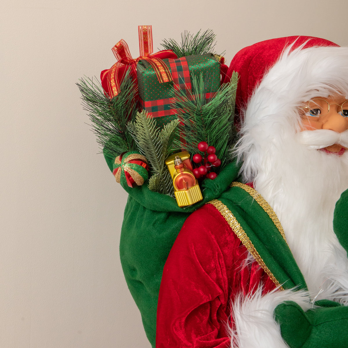 1.5m Tall Standing Santa Claus Christmas Decoration with Gift Sack