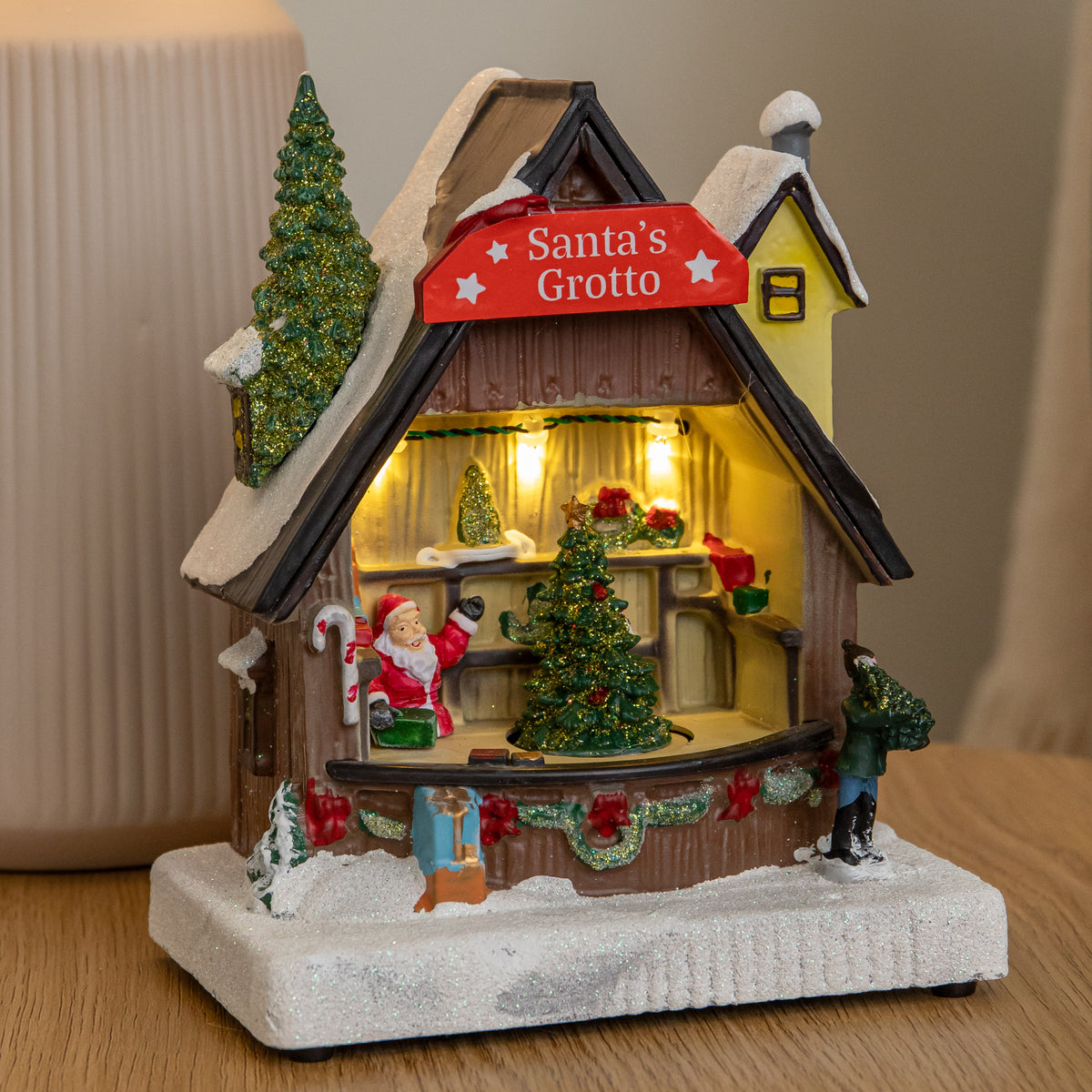 17cm Light up Santa's Grotto Moving Musical Christmas Scene