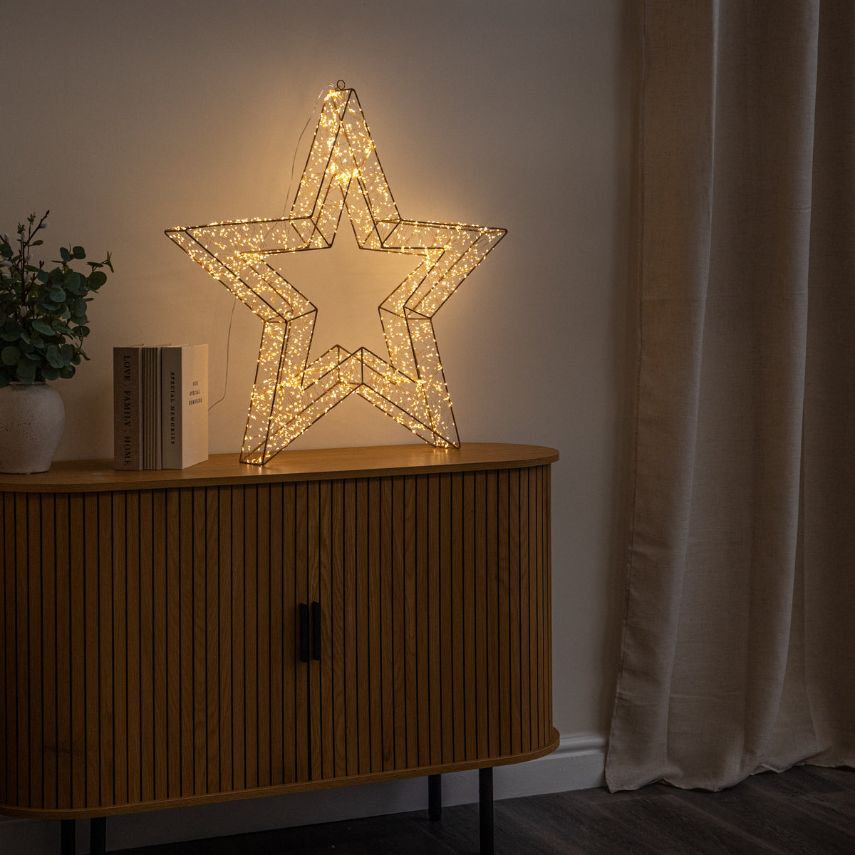 79cm Gold Christmas Star Light with 2400 Warm White LEDs & Timer