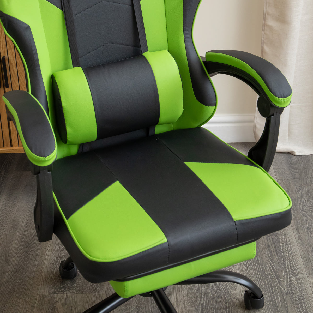 Ergonomic Gaming Chair with Footrest and Removable Pillows in Green