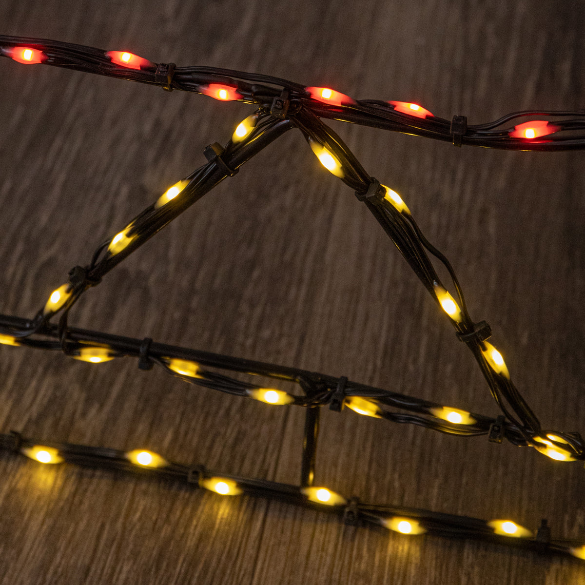 Santa’s Sleigh & Reindeer Light Up Christmas Silhouette with 662 LEDs