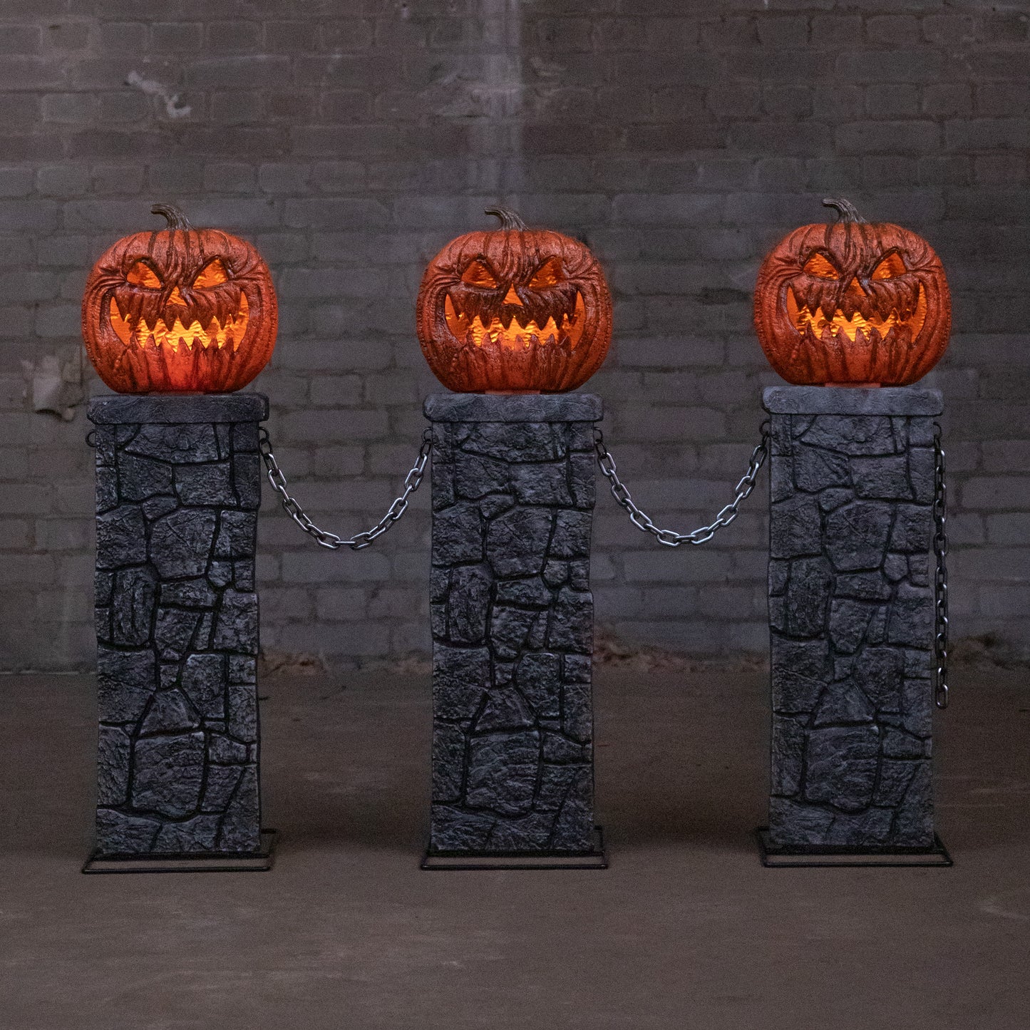 97cm x 1.2m Battery Powered Light up Halloween Pumpkin Fence with LEDs