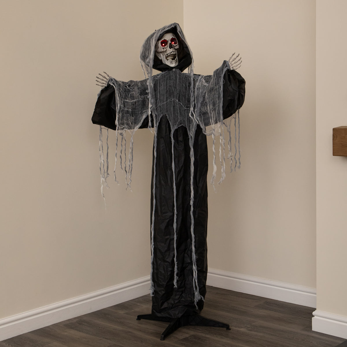 1.7m Animated Cackling Reaper Halloween Decoration with Red LED Eyes