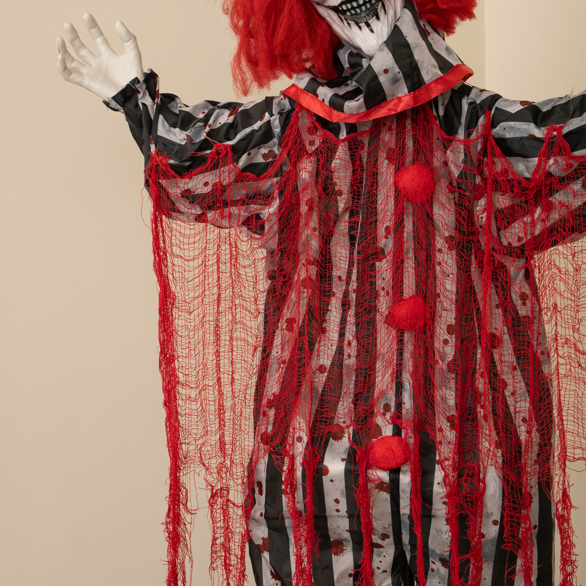 1.8m Animated Evil Clown Sound Activated Halloween Decoration with LEDs