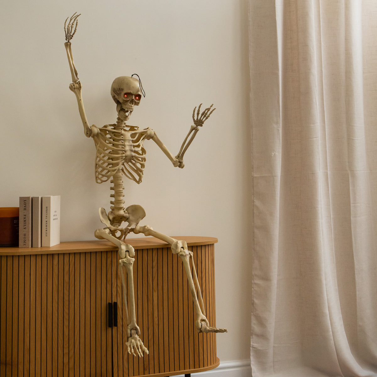 Pack of 2 5ft (150cm) Posable Full Body Halloween LED Skeleton Decoration with Movable Joints and LED Eyes