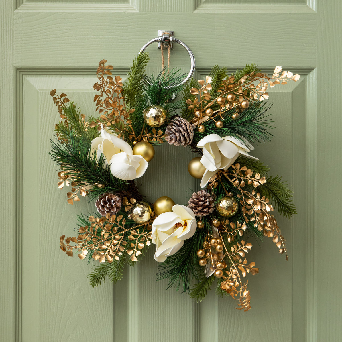 40cm Champagne Magnolia Decorated Christmas Wreath