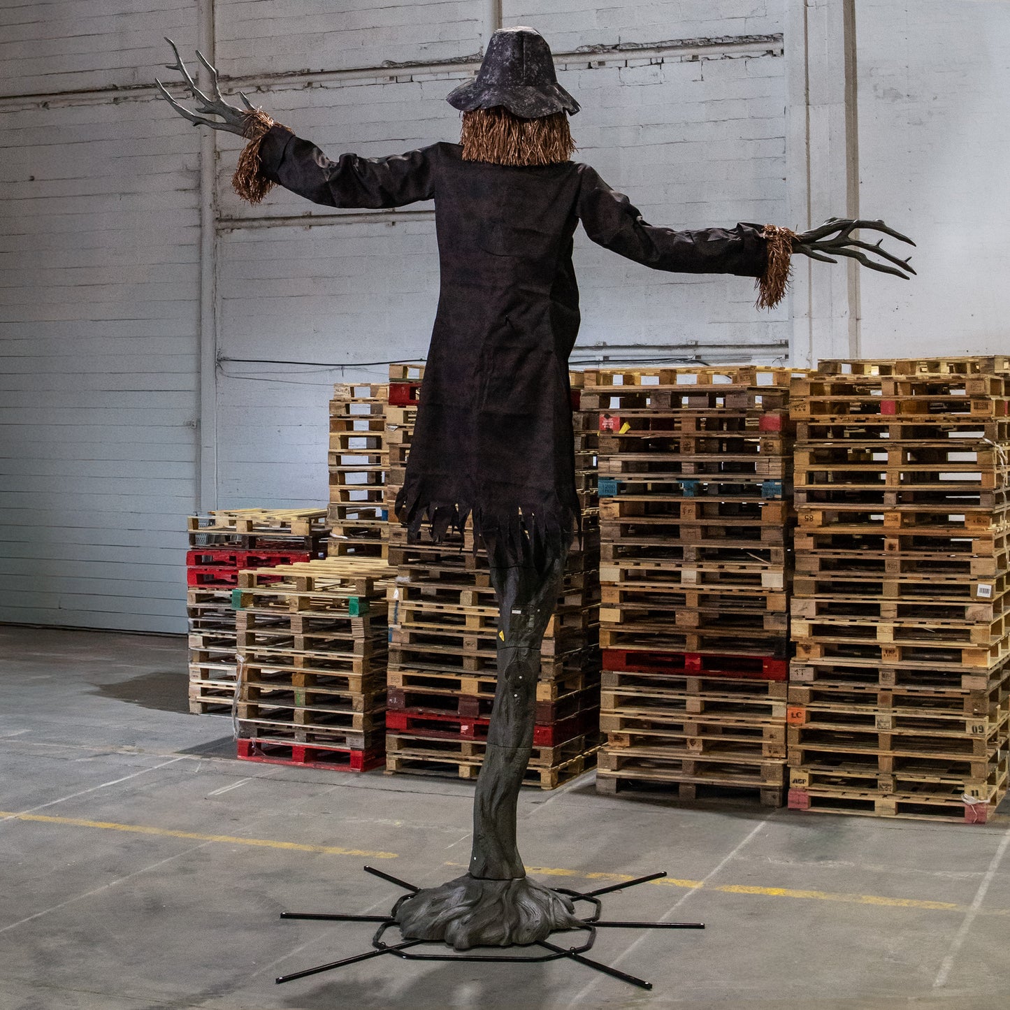 Home Accents 15ft Giant Sized Animated LED Worricrow Scarecrow Halloween Decoration