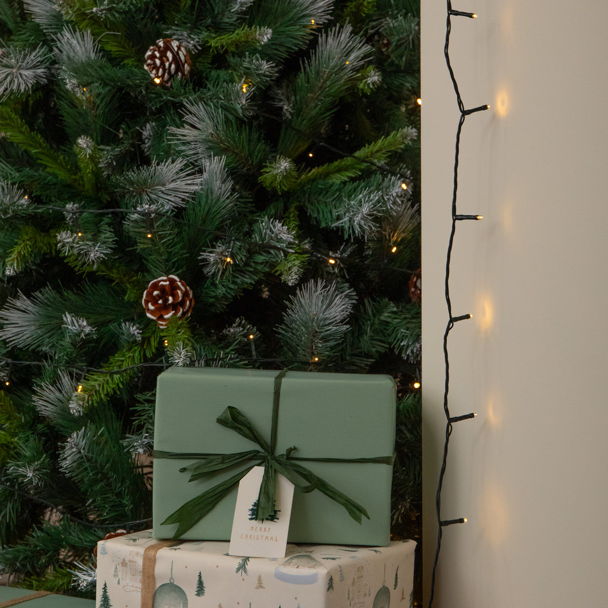 20m 200 LED Multi-Action Christmas String Lights in Warm White