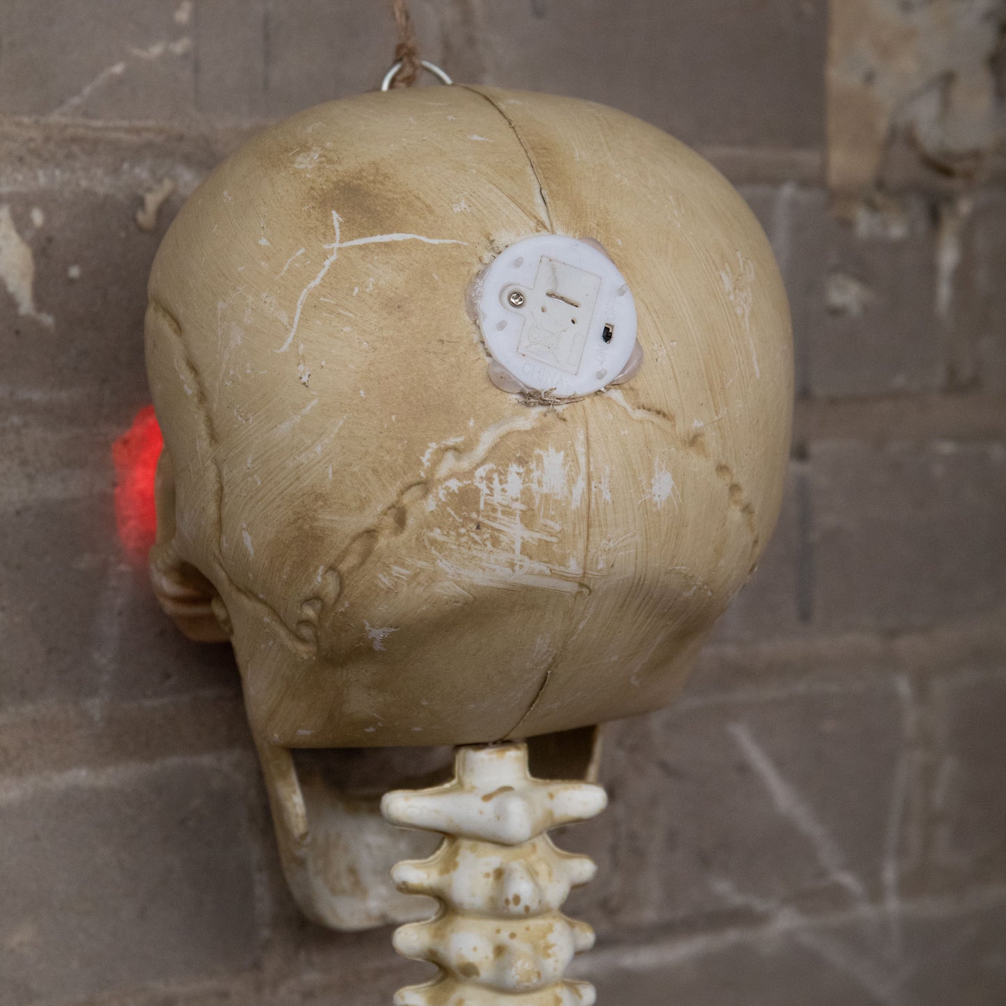 5ft (1.5m) Battery Powered Light up Halloween Skeleton with Poseable Joints & Red LEDs