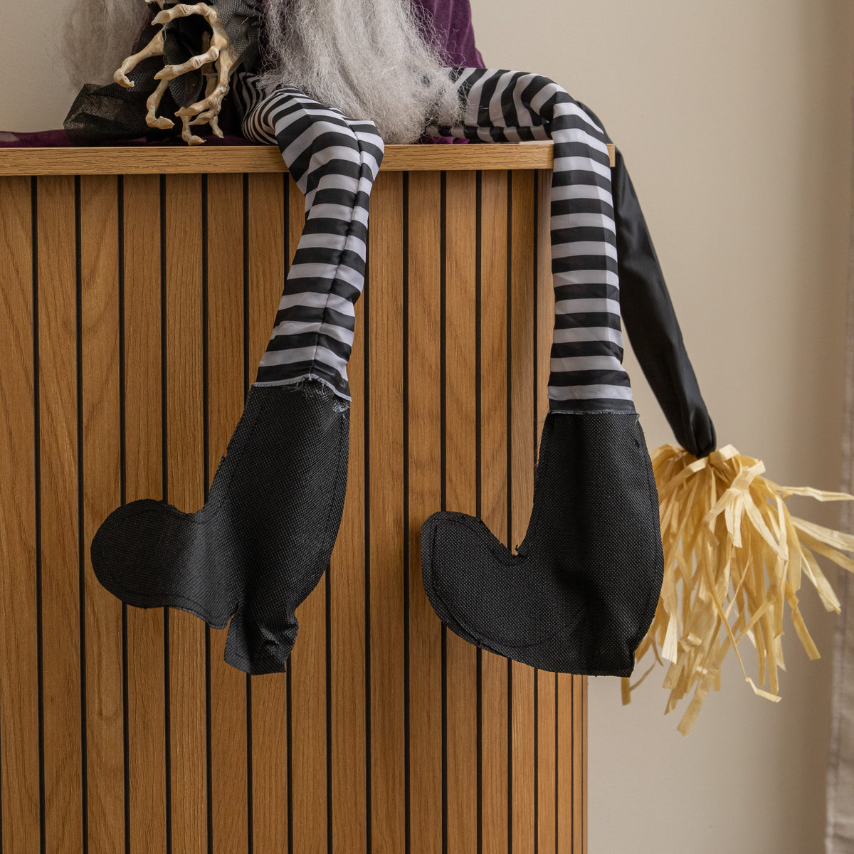 90cm Animated Hanging Halloween Witch with Red Light Up Eyes & Sound
