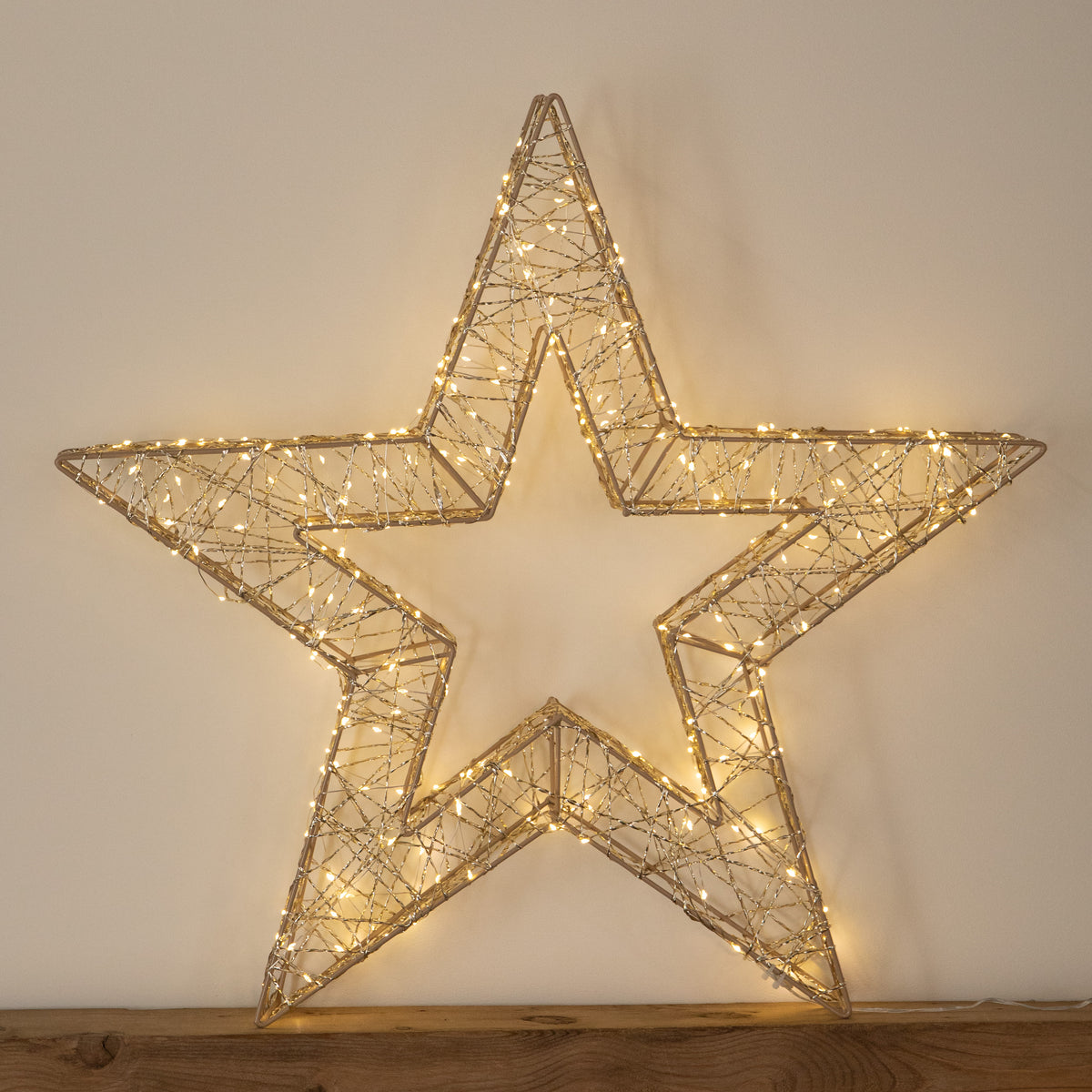 90cm Light up Gold Twist Christmas Star 540 Warm White LEDs