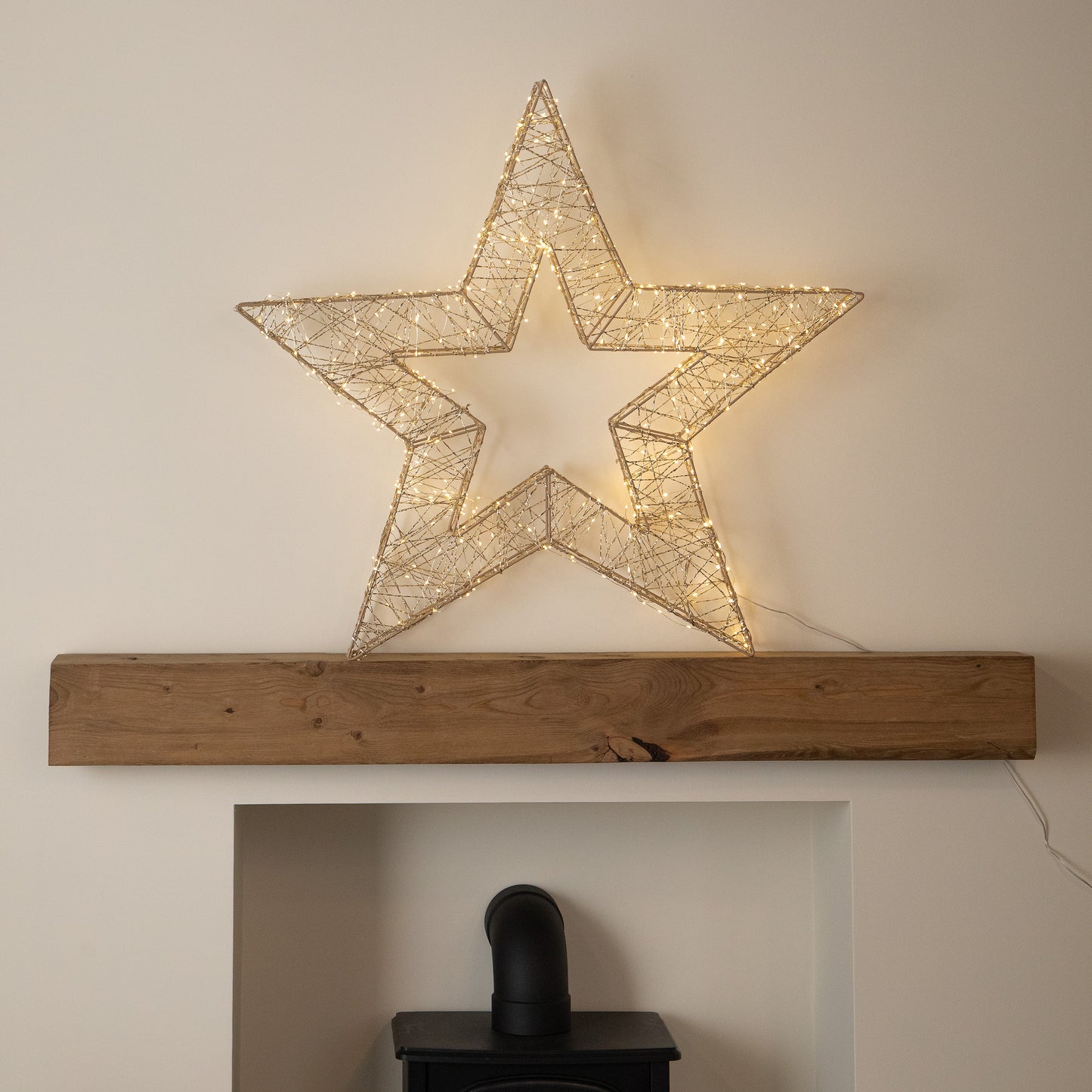 90cm Light up Gold Twist Christmas Star 540 Warm White LEDs