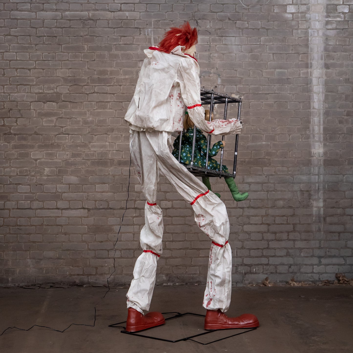 7ft Tall Giant Cagey The Clown with Girl Halloween Animatronic Decoration