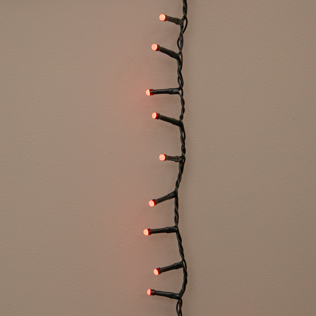 9m 360 LED BerryBrights Christmas String Lights in Red