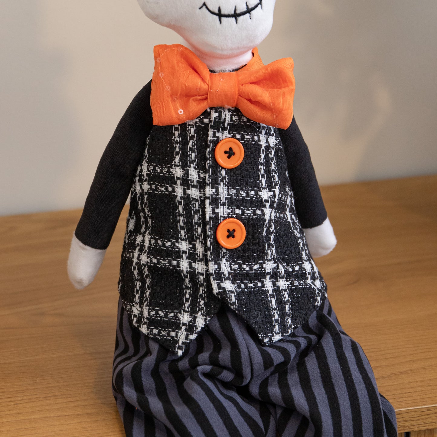 60cm Mr Bones Seated Halloween Decoration with Dangly Legs