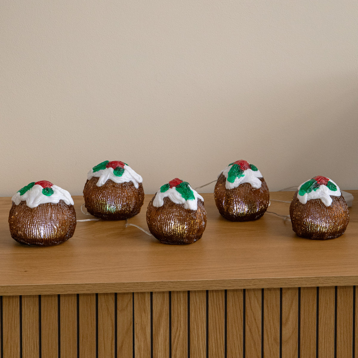 Set of 5 Light Up Acrylic Christmas Puddings with Cool White LEDs